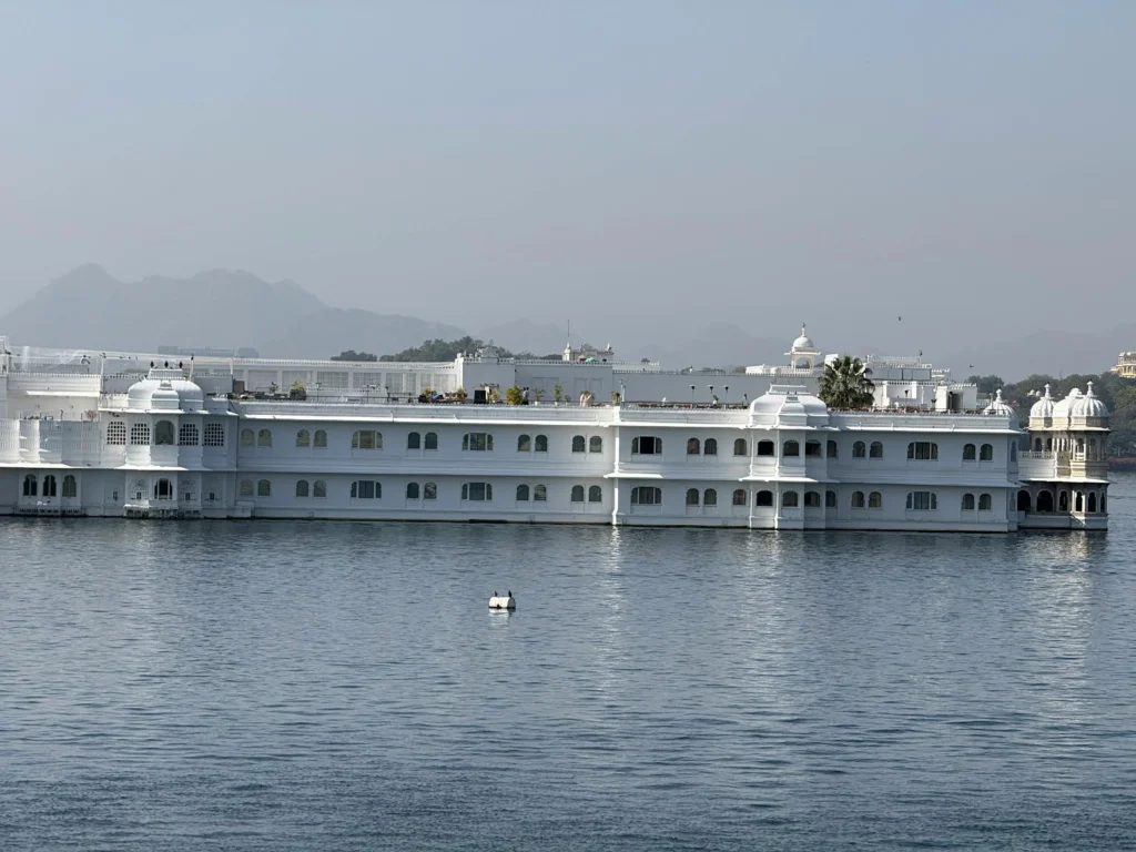 udaipur lake